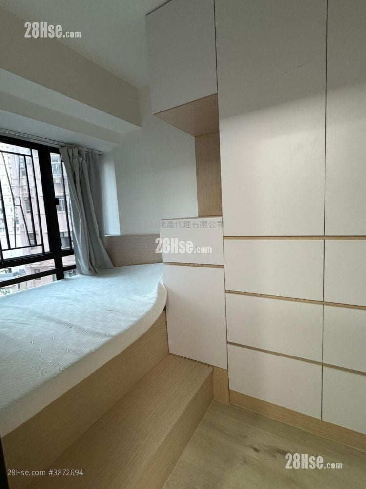 Peace Garden Rental 2 Bedrooms , 1 Bathroom 304 ft²