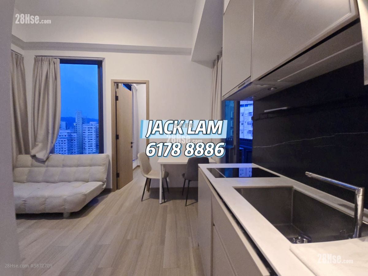 Uptify Sell 1 Bedroom , 1 Bathroom 281 ft²