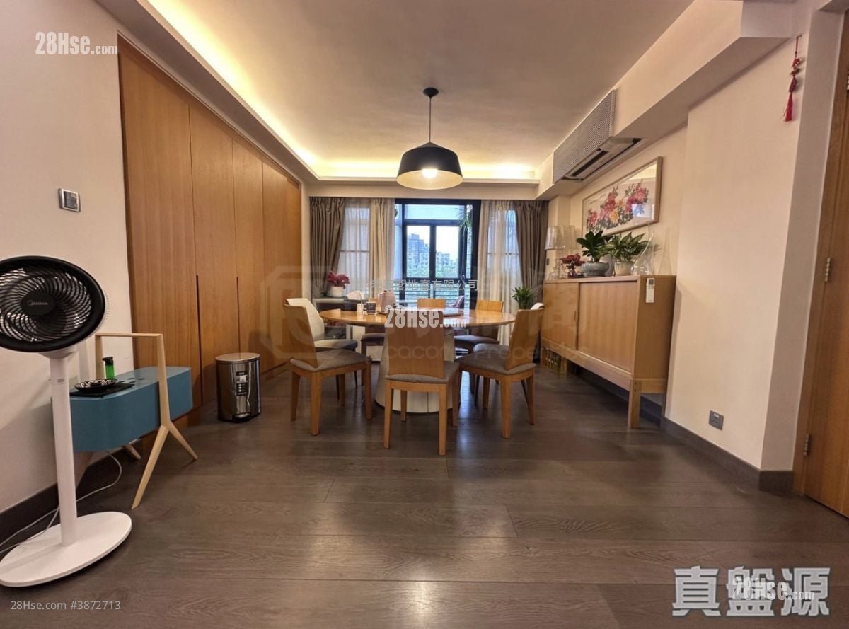 3 La Salle Road Sell 2,260 ft²