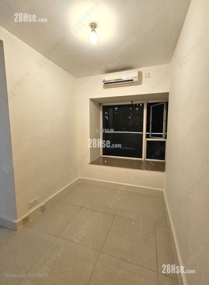 Central Park Towers Sell 2 Bedrooms 475 ft²