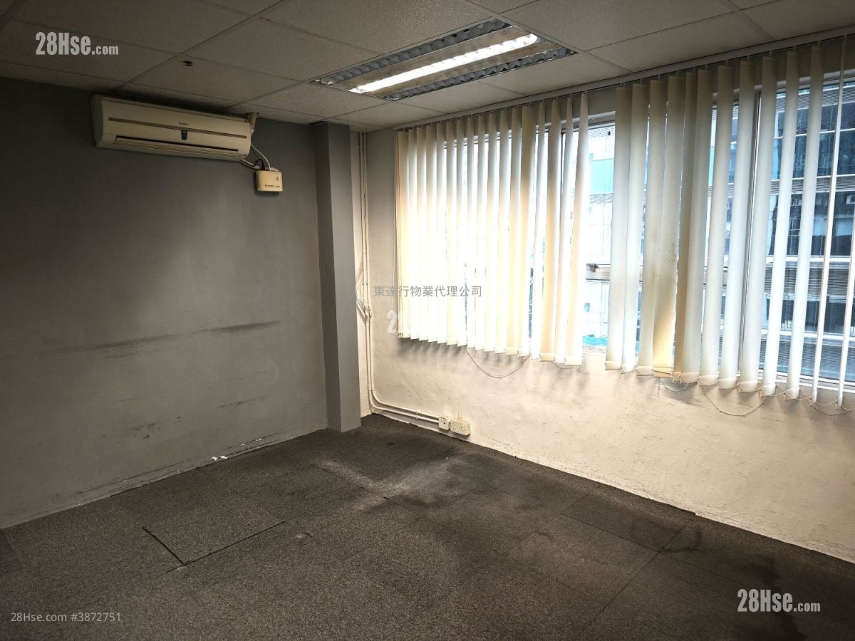 東港中心 租盤 606 平方呎