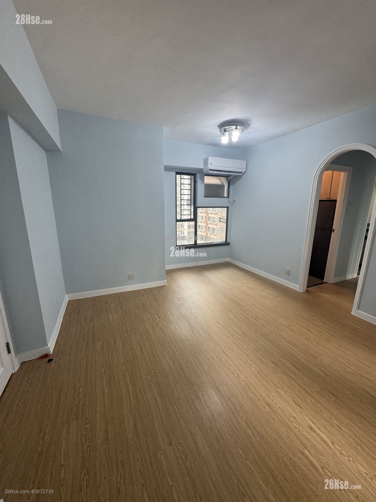 Florence Plaza Sell 3 Bedrooms , 1 Bathroom 534 ft²