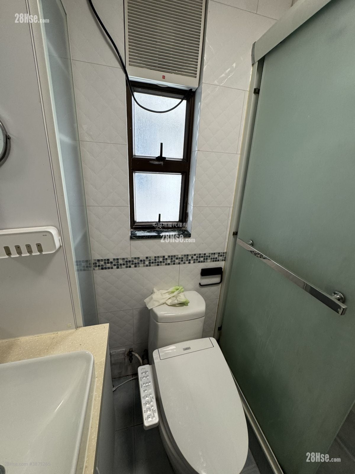 Heng Fa Chuen Sell 2 Bedrooms , 1 Bathroom 475 ft²