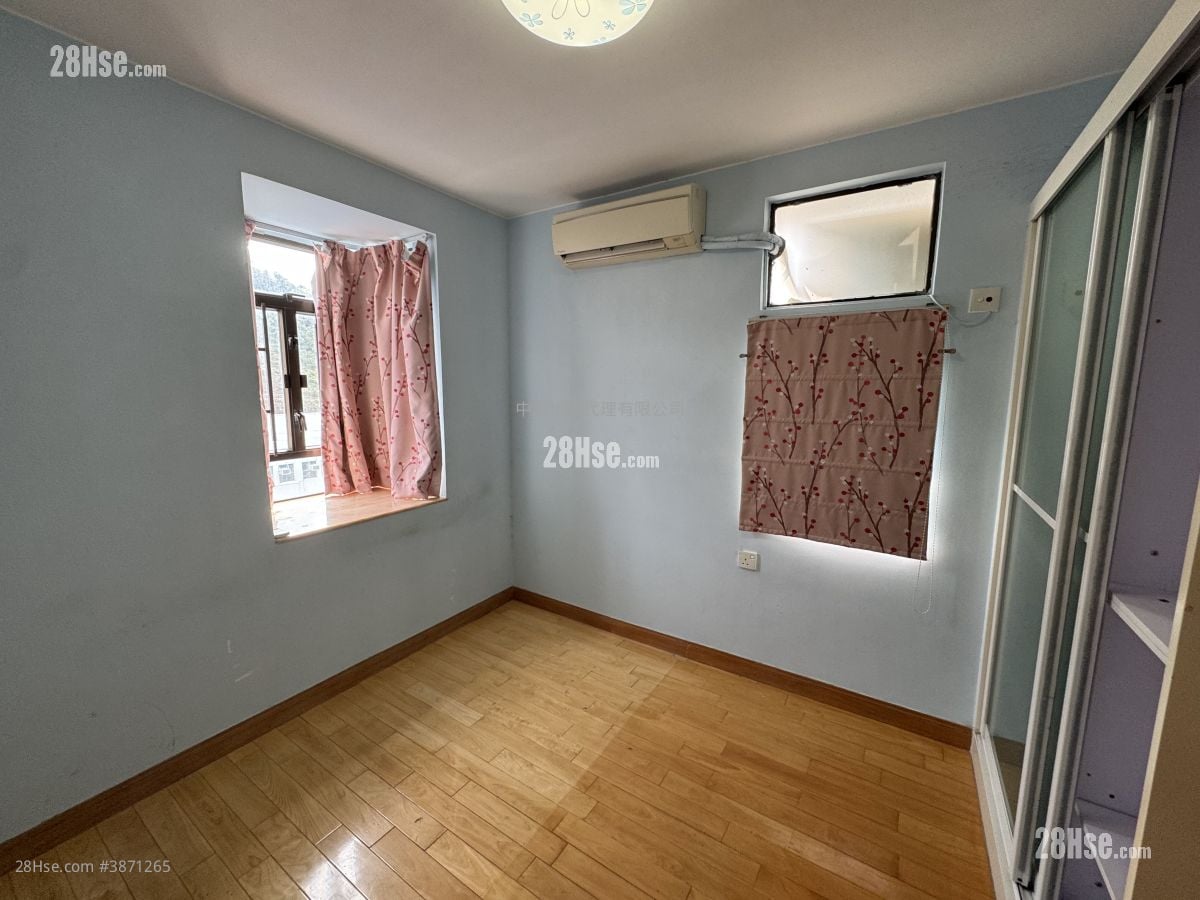 Heng Fa Chuen Sell 2 Bedrooms , 1 Bathroom 475 ft²
