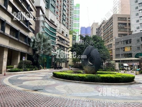 Chelsea Court Sell 3 Bedrooms , 2 Bathrooms 644 ft²