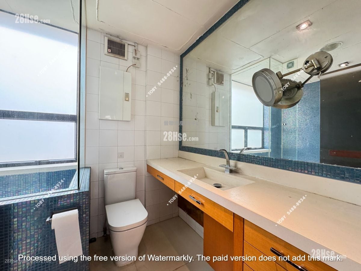 Champagne Court Sell 2 Bedrooms , 2 Bathrooms 1,026 ft²