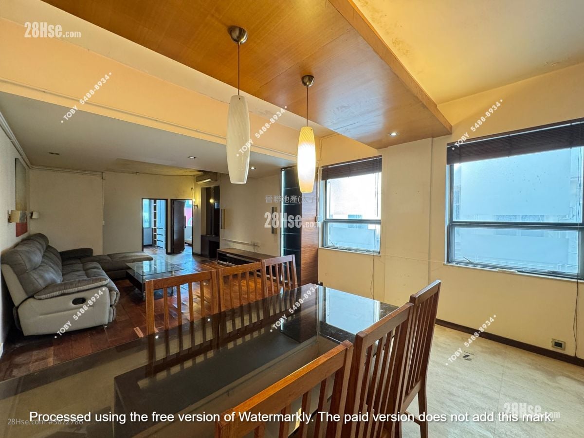 Champagne Court Sell 2 Bedrooms , 2 Bathrooms 1,026 ft²