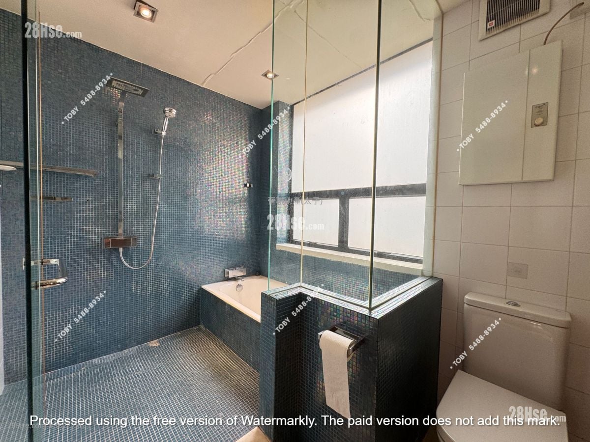 Champagne Court Sell 2 Bedrooms , 2 Bathrooms 1,026 ft²