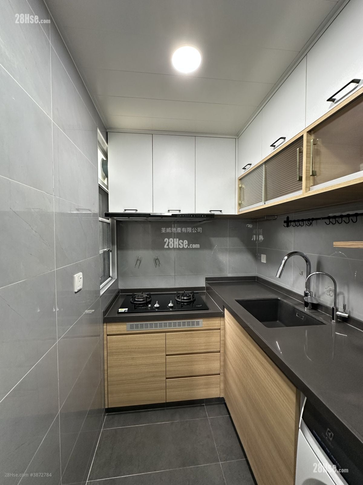 Kam Fung Garden Rental 2 Bedrooms , 1 Bathroom 375 ft²