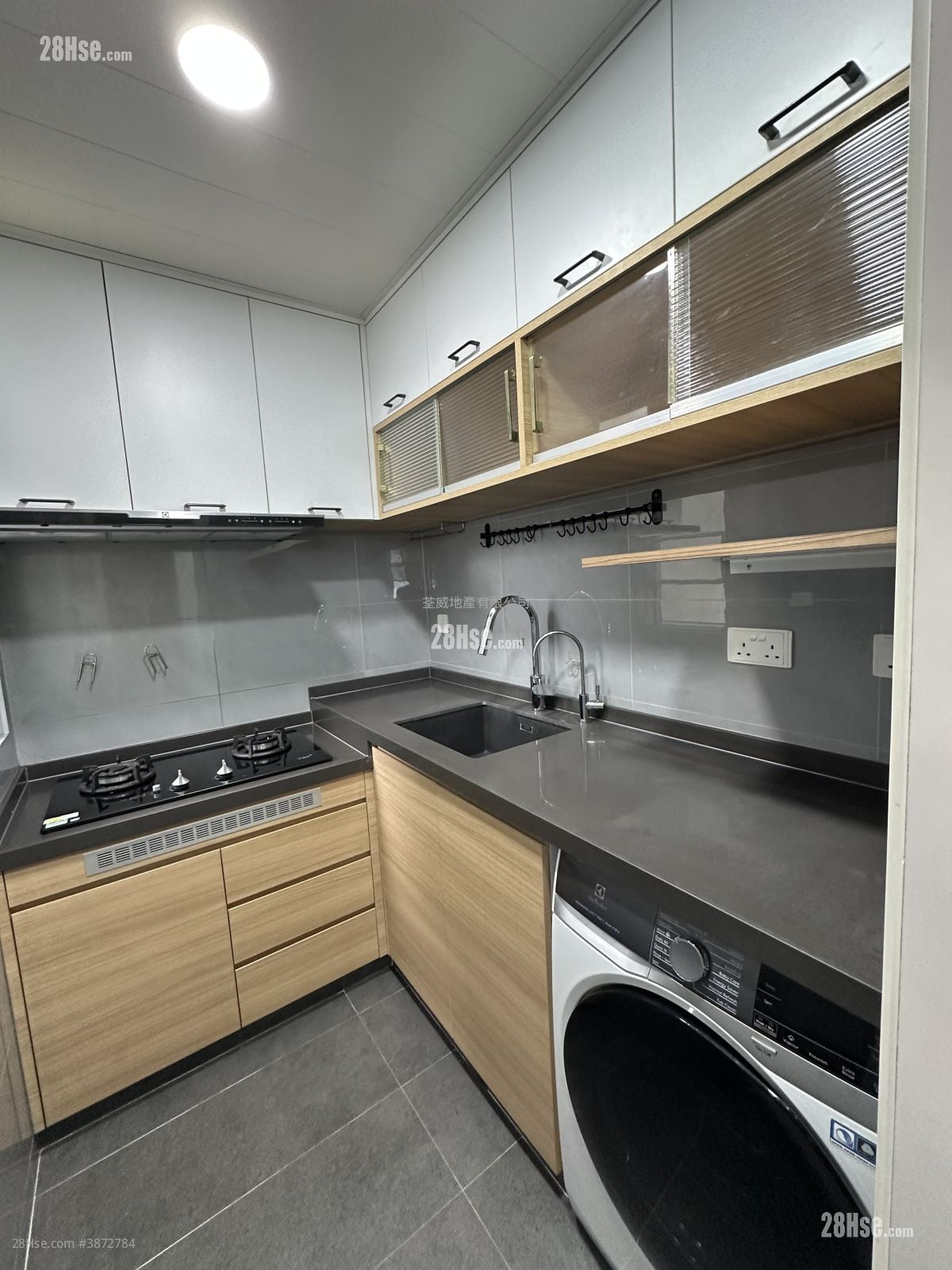 Kam Fung Garden Rental 2 Bedrooms , 1 Bathroom 375 ft²