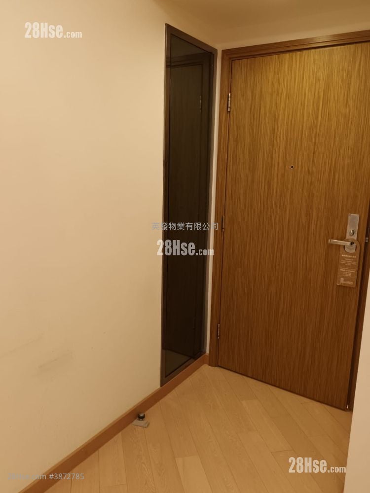 Century Gateway Rental 2 Bedrooms , 1 Bathroom 483 ft²