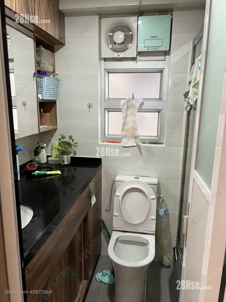 Tsui Lai Garden Sell 2 Bedrooms 591 ft²