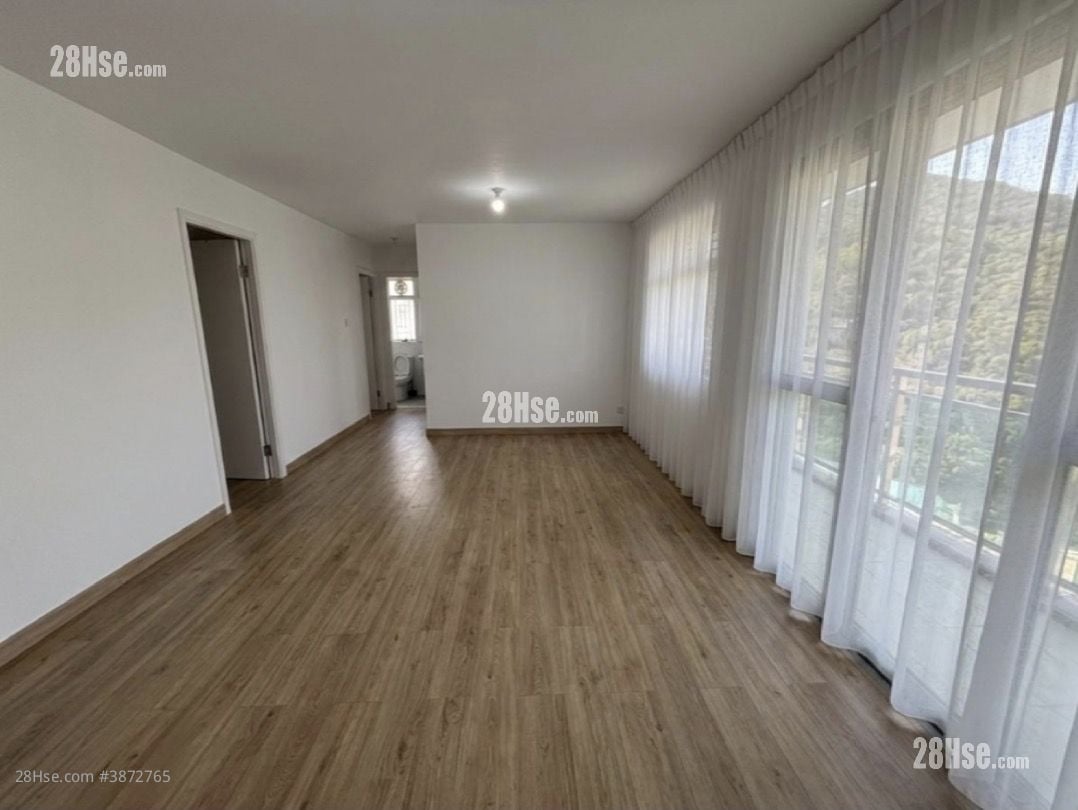 Village Sell 3 Bedrooms , 2 Bathrooms 700 ft²