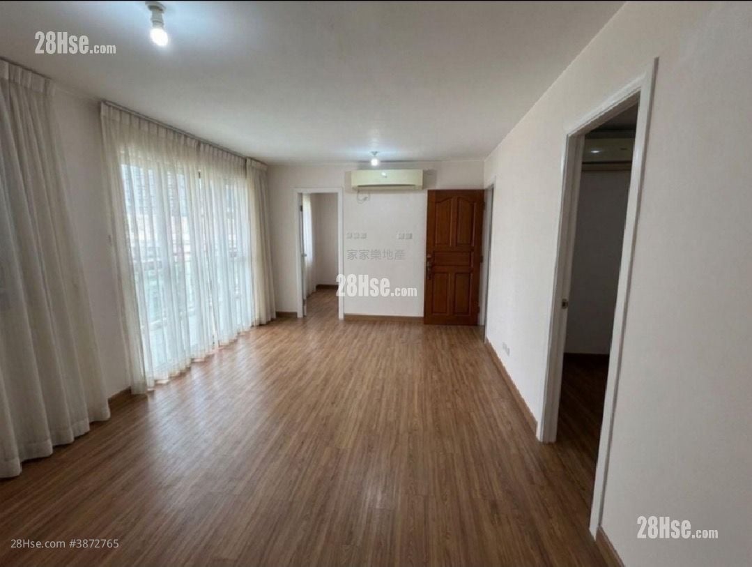 Village Sell 3 Bedrooms , 2 Bathrooms 700 ft²
