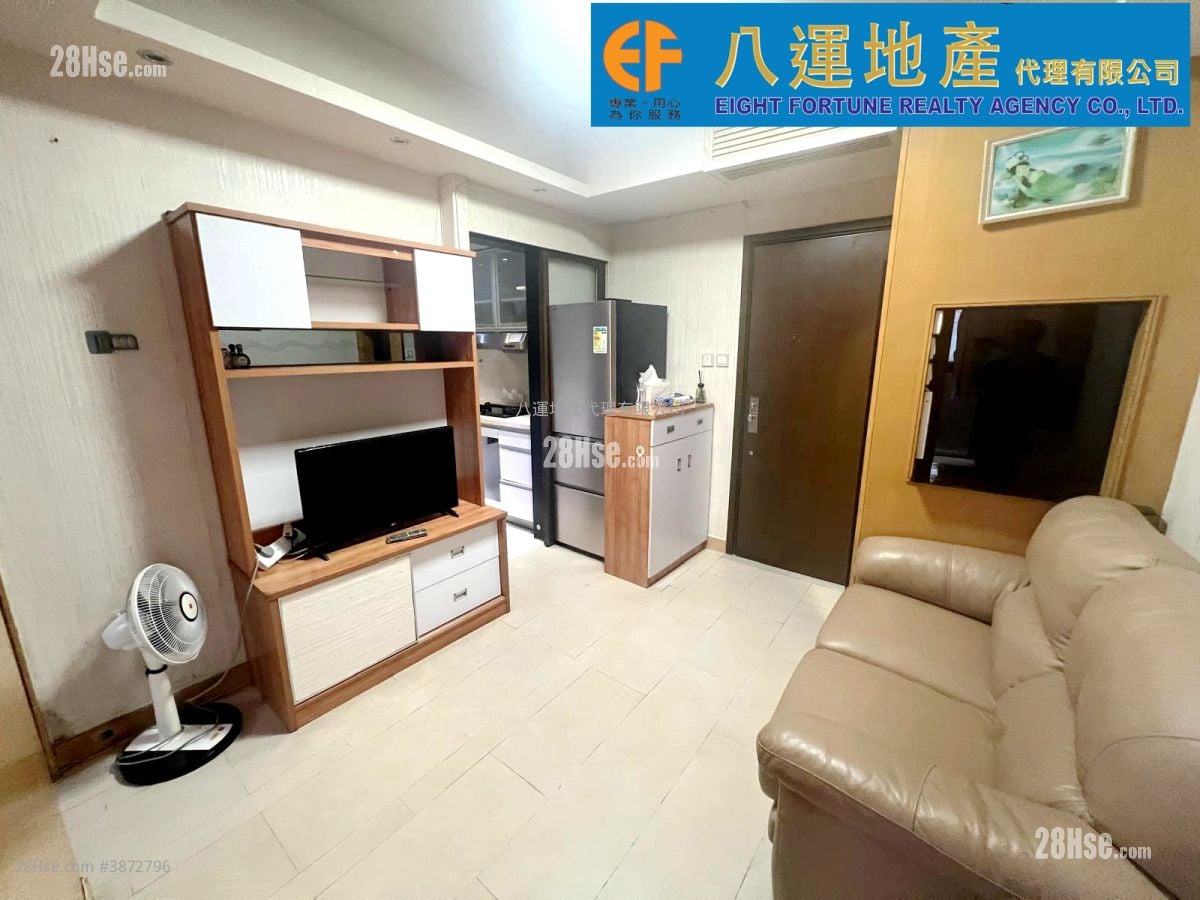 Hing Lung Building Sell 2 Bedrooms , 1 Bathroom 298 ft²