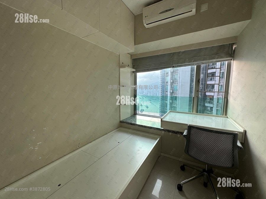 City Point Sell 3 Bedrooms , 1 Bathroom 566 ft²