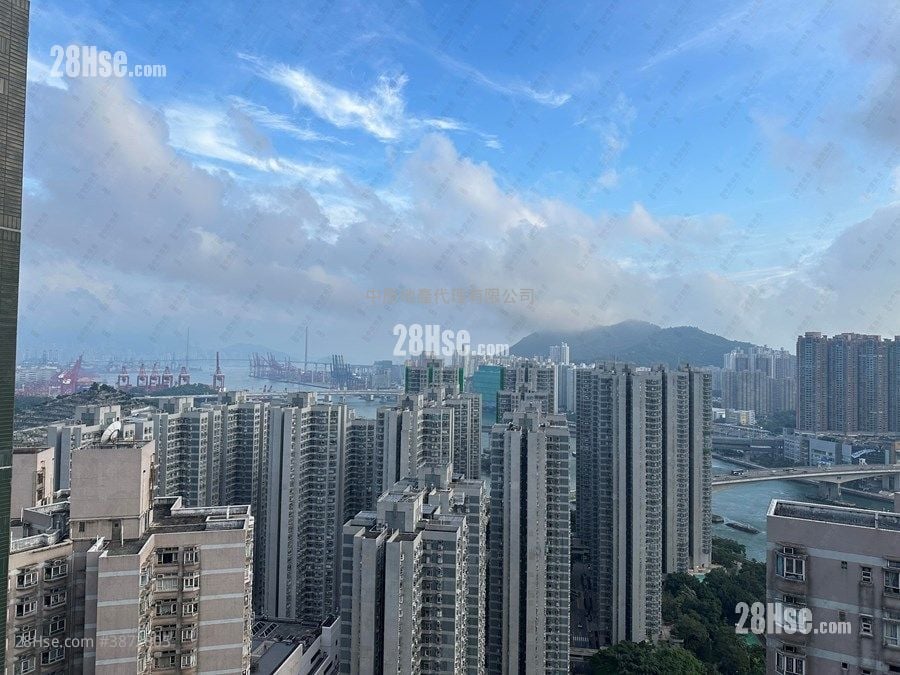 City Point Sell 3 Bedrooms , 1 Bathroom 566 ft²