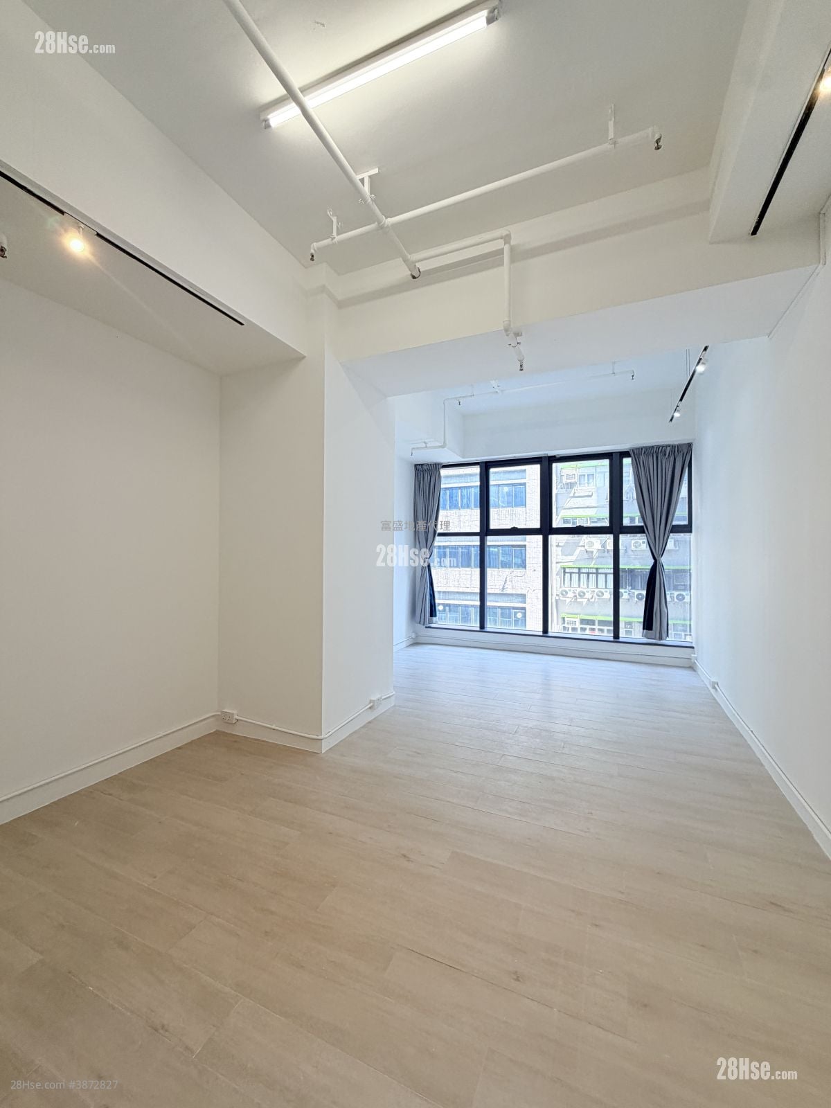 Kimberland Centre Rental