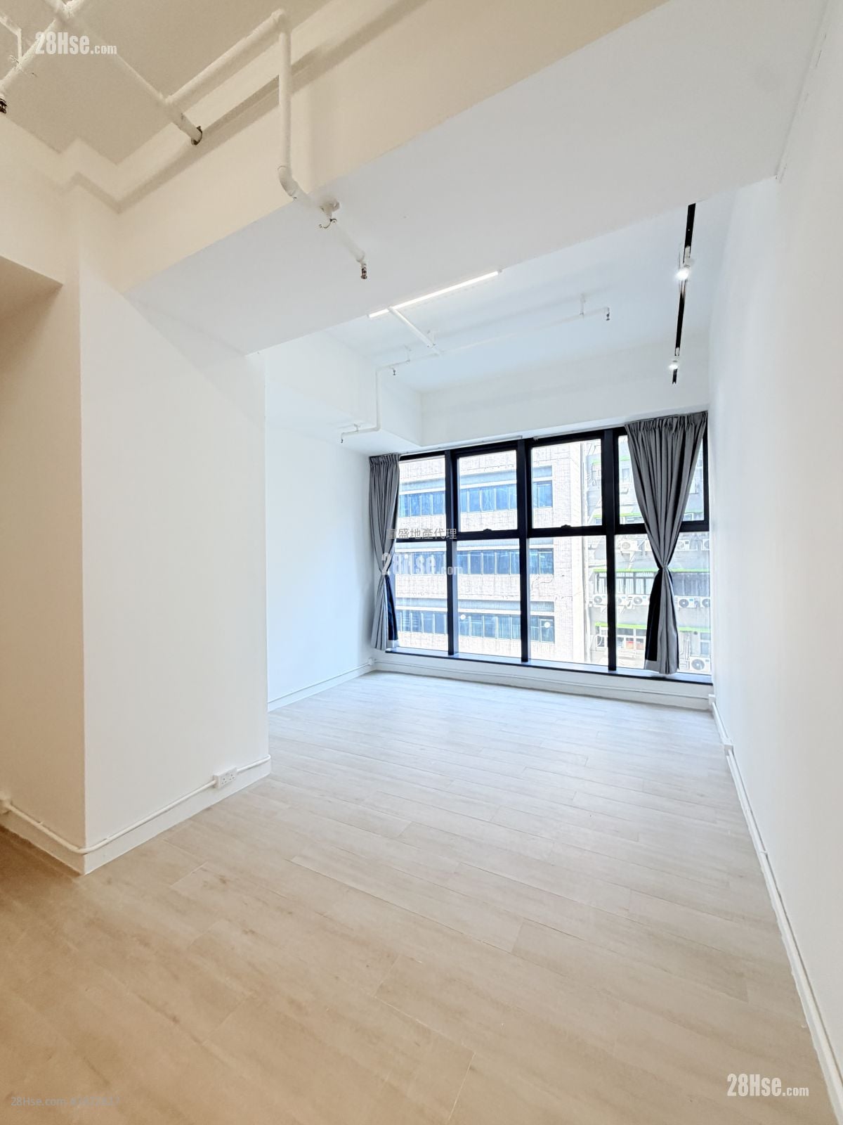 Kimberland Centre Rental