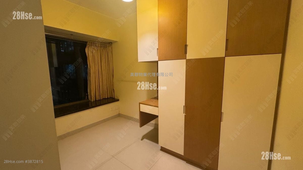 Tseung Kwan O Plaza Sell 2 Bedrooms , 1 Bathroom 414 ft²