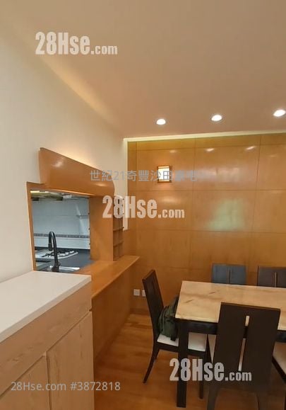 Pristine Villa Sell 3 Bedrooms , 2 Bathrooms 817 ft²