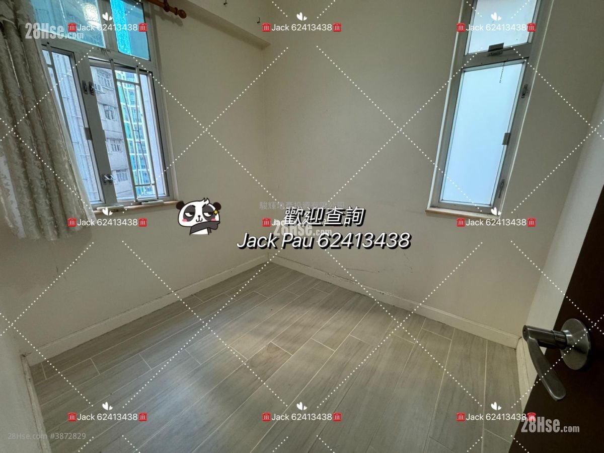 Wah Sun Building Rental 2 Bedrooms , 1 Bathroom 302 ft²