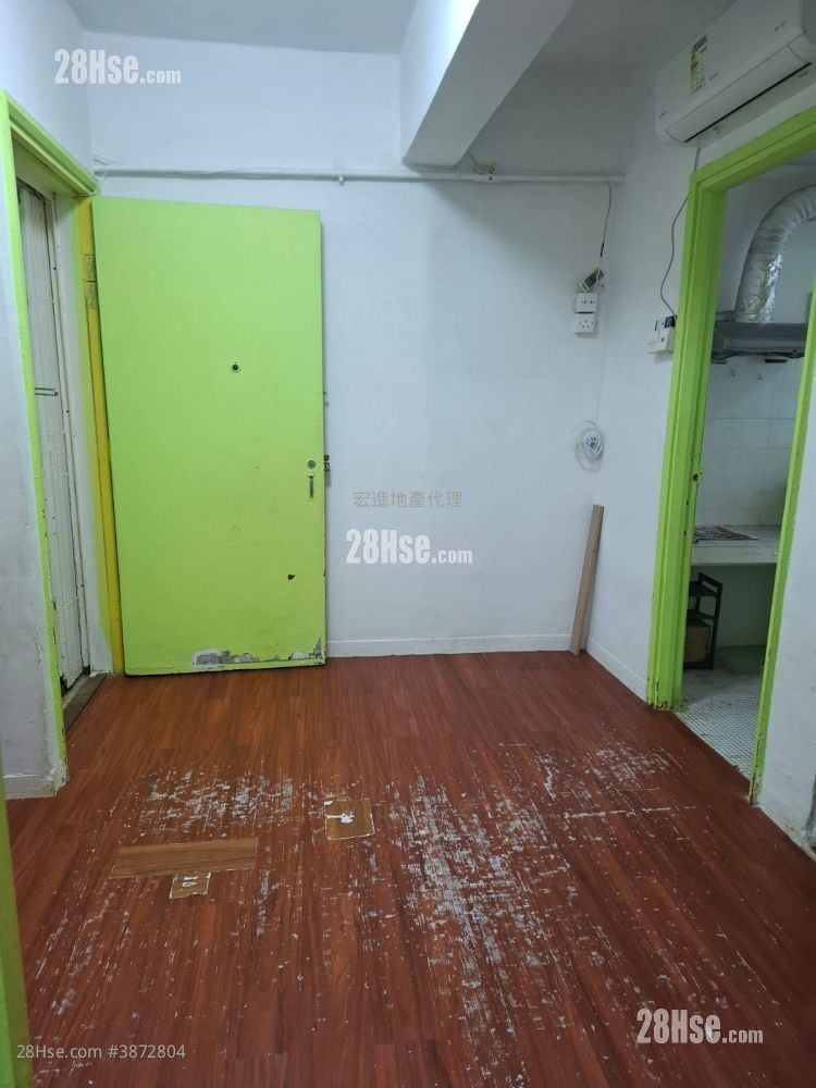 Wing Fai Building Rental 300 ft²