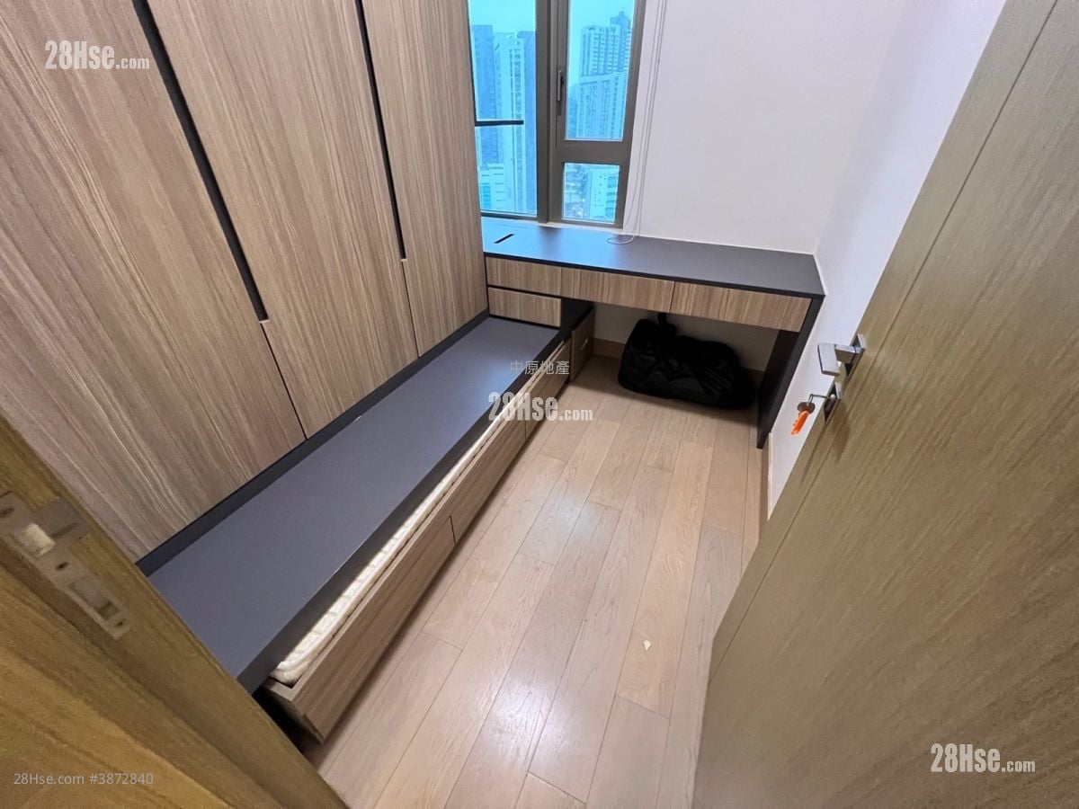 The Spectra Sell 2 Bedrooms 482 ft²