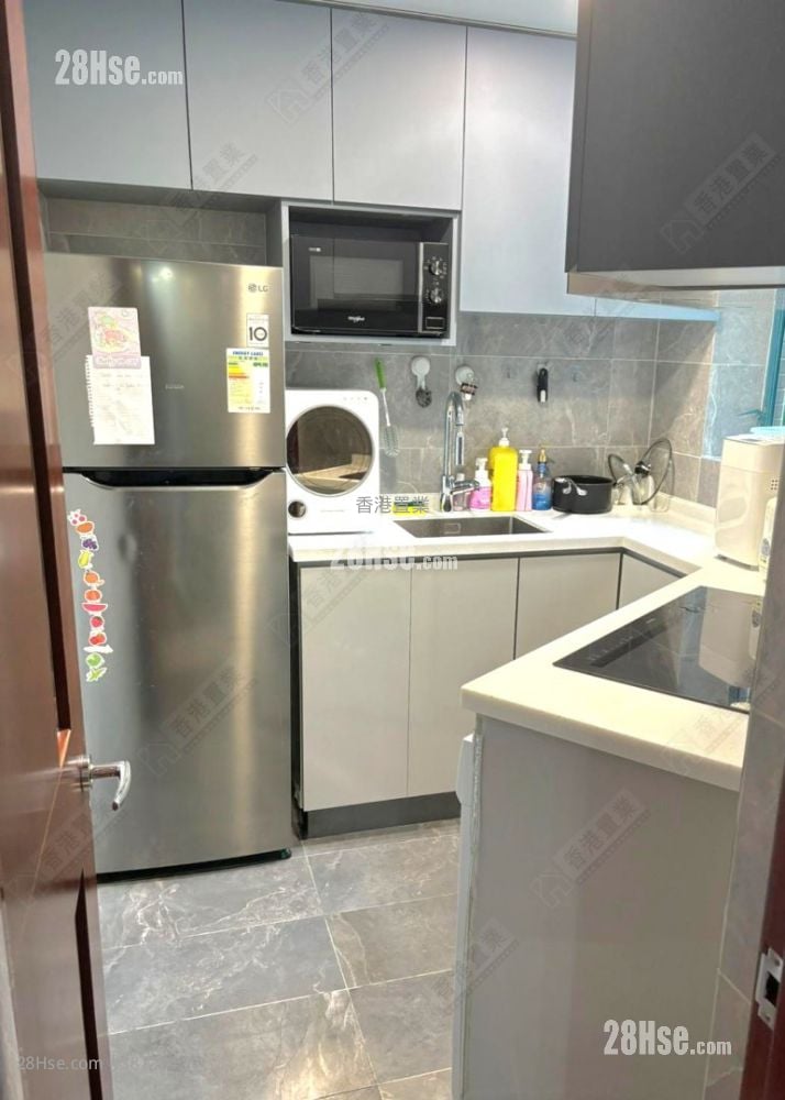 The Long Beach Sell 2 Bedrooms 550 ft²
