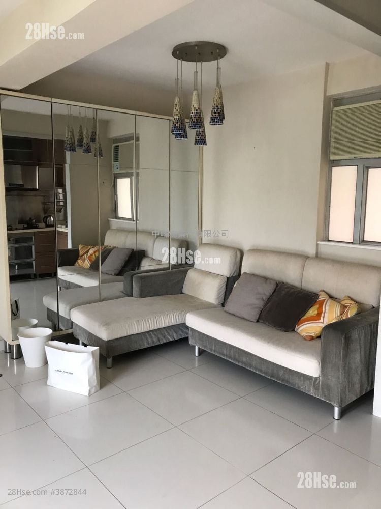 Greenview Garden Rental 3 Bedrooms , 2 Bathrooms 689 ft²