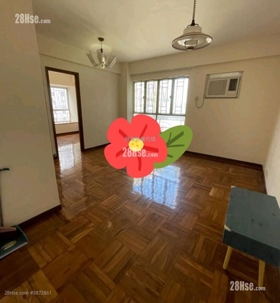 Nice Garden Sell 2 Bedrooms , 1 Bathroom 464 ft²