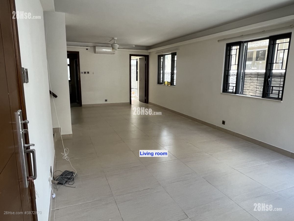 Sky Blue Sell 4 Bedrooms , 3 Bathrooms 1,700 ft²