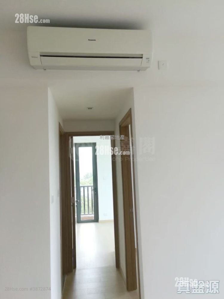 The Bloomsway Sell 2 Bedrooms 622 ft²