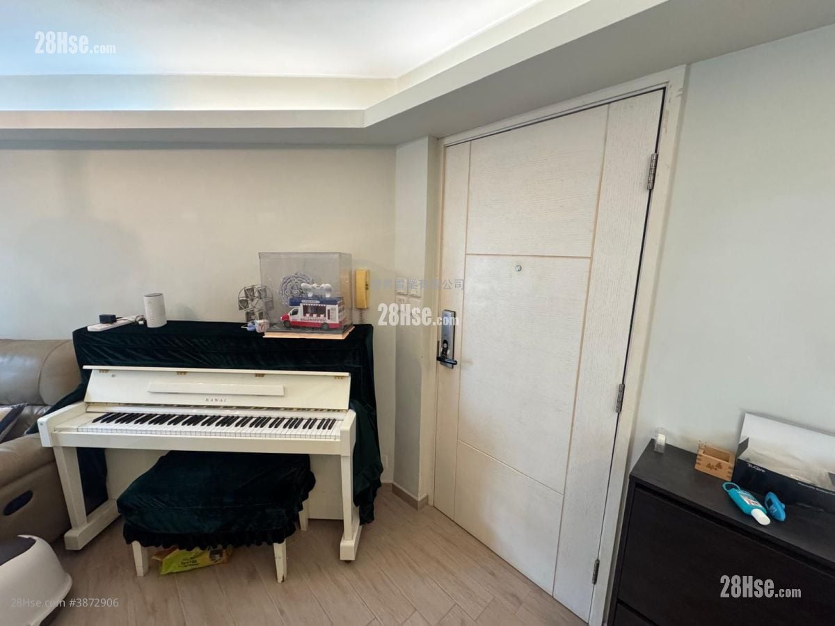 Whampoa Garden Sell 2 Bedrooms , 1 Bathroom 389 ft²