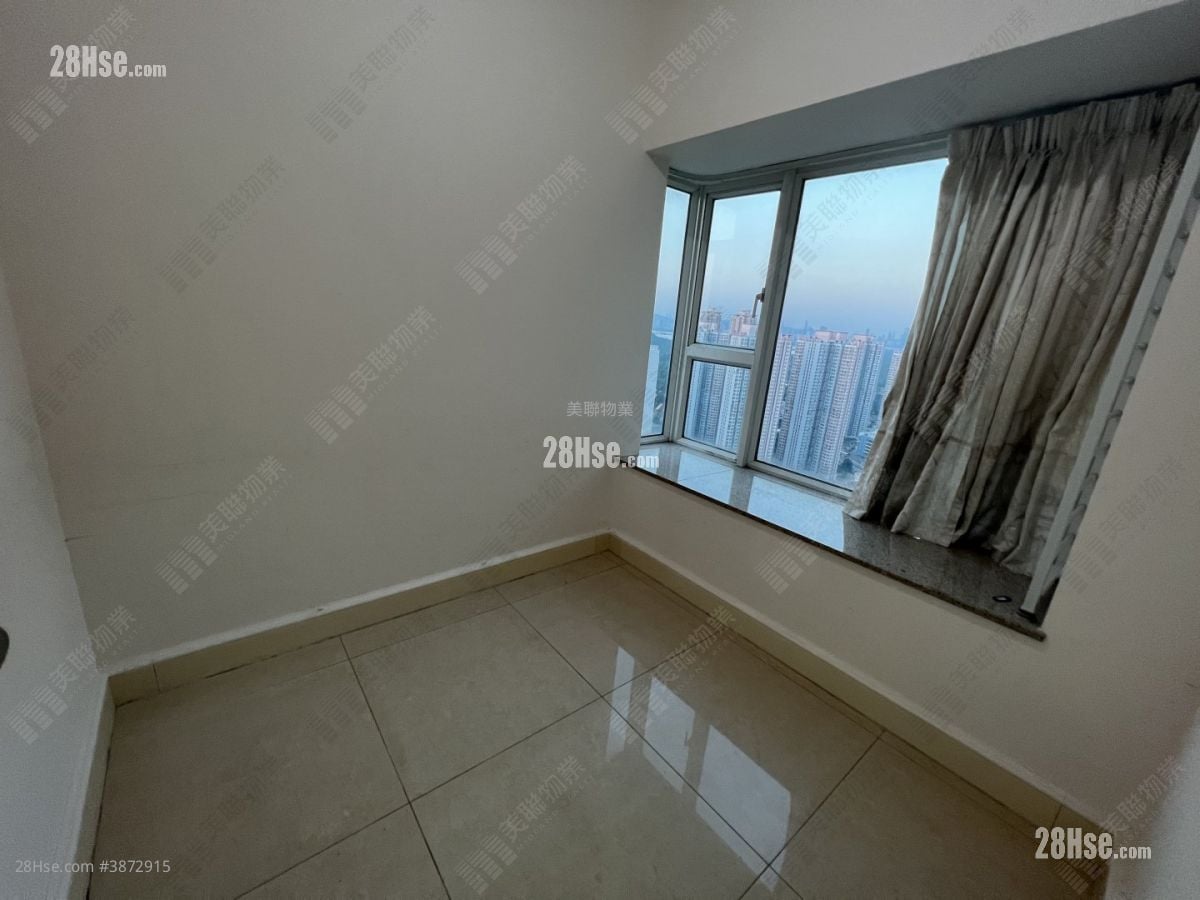 Central Park Towers Sell 2 Bedrooms 494 ft²