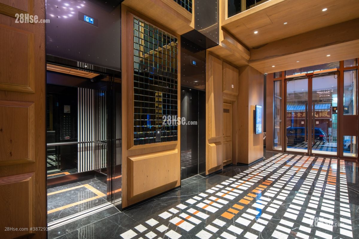 地下升降機大堂 G/F Lift Lobby