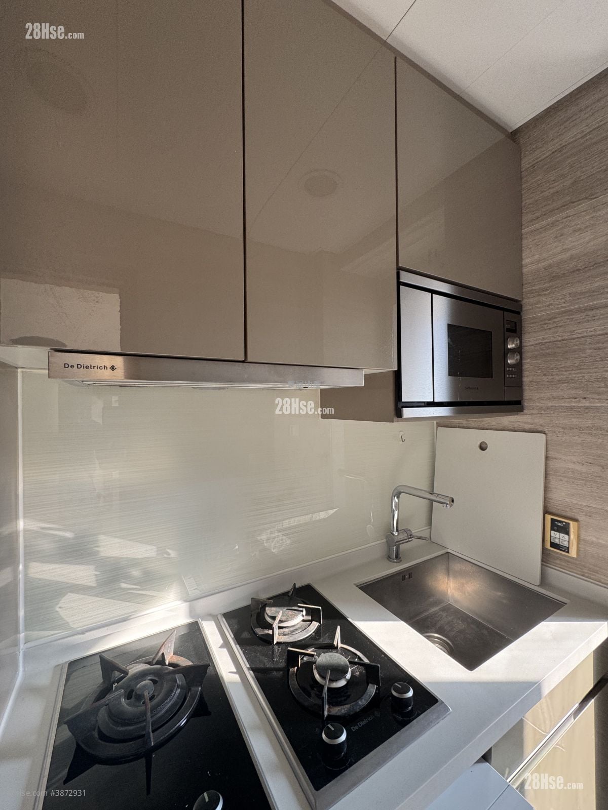One Wanchai Rental 1 Bedroom , 1 Bathroom 393 ft²