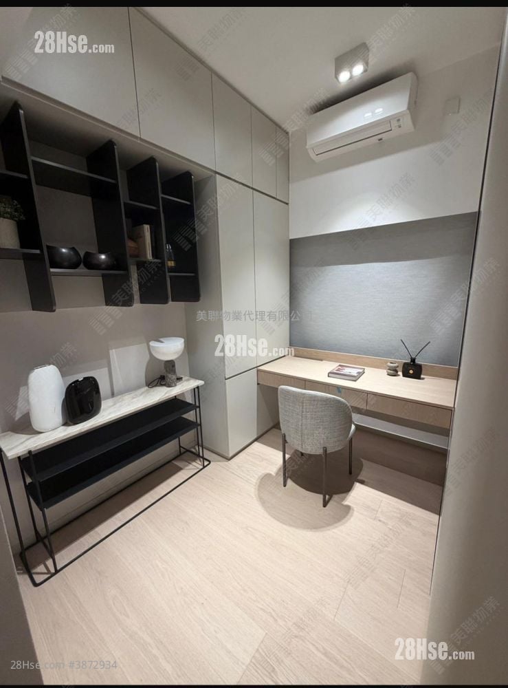 Seanorama Sell 4 Bedrooms , 2 Bathrooms 1,199 ft²