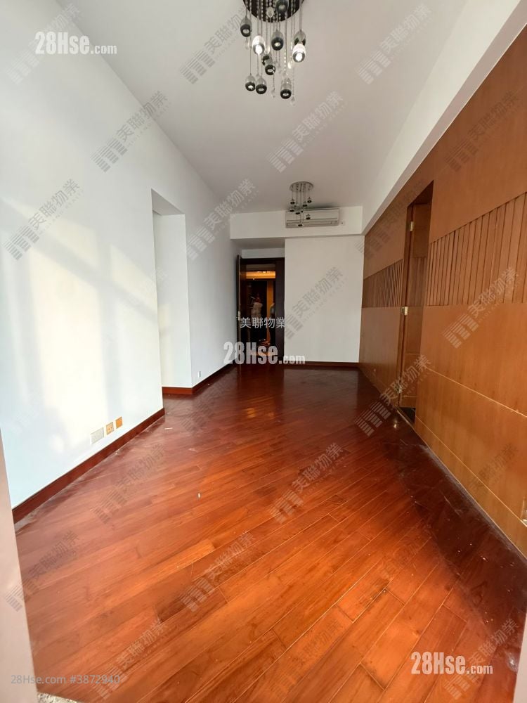 One Silversea Sell 3 Bedrooms 665 ft²