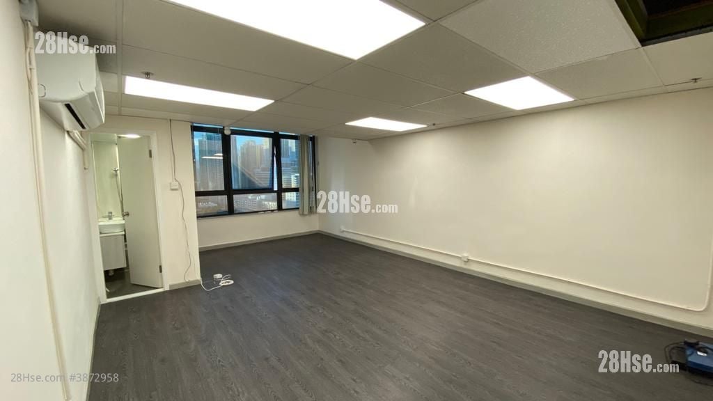 Ricky Centre Rental