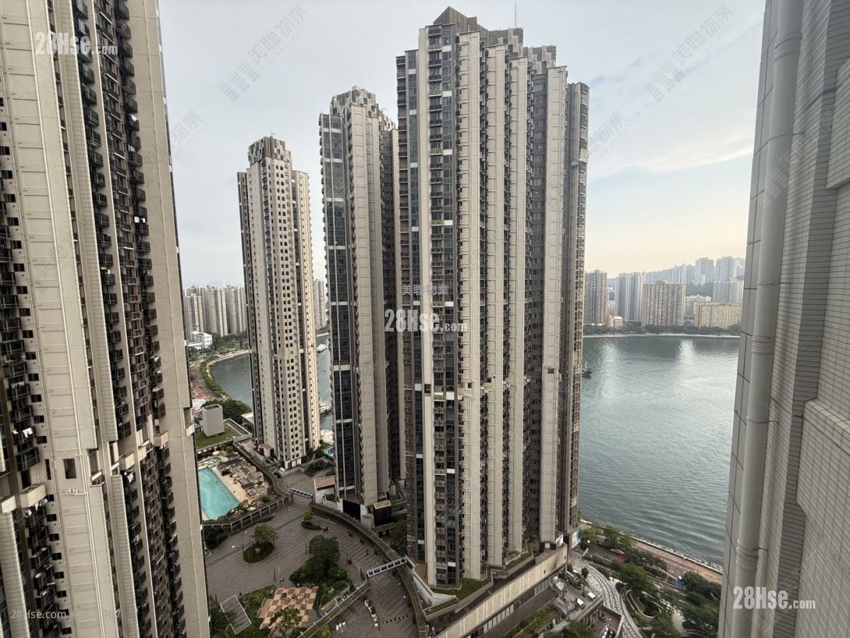 Ocean Pride Sell 3 Bedrooms , 2 Bathrooms 777 ft²