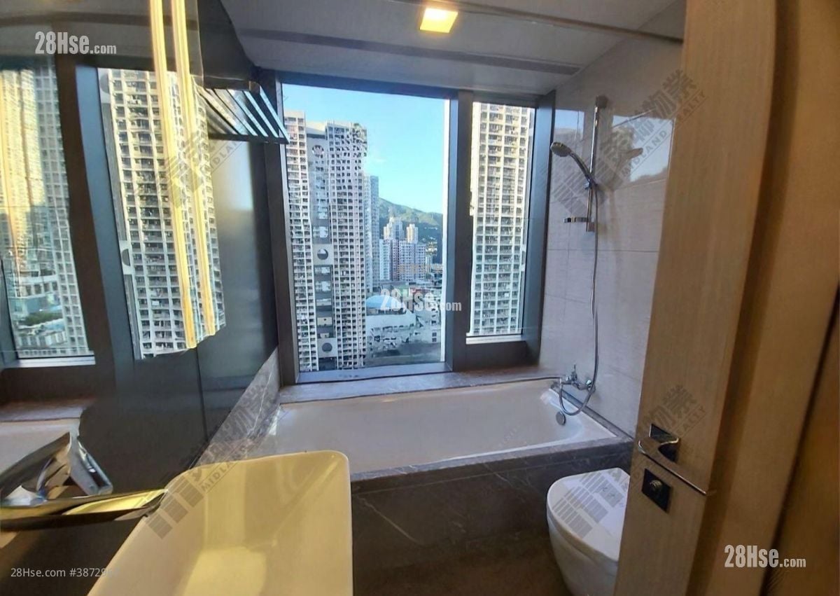 Ocean Pride Sell 3 Bedrooms , 2 Bathrooms 777 ft²