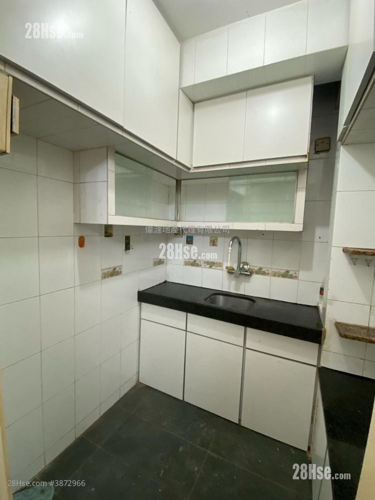 Tsui Lai Garden Rental 2 Bedrooms , 1 Bathroom 427 ft²