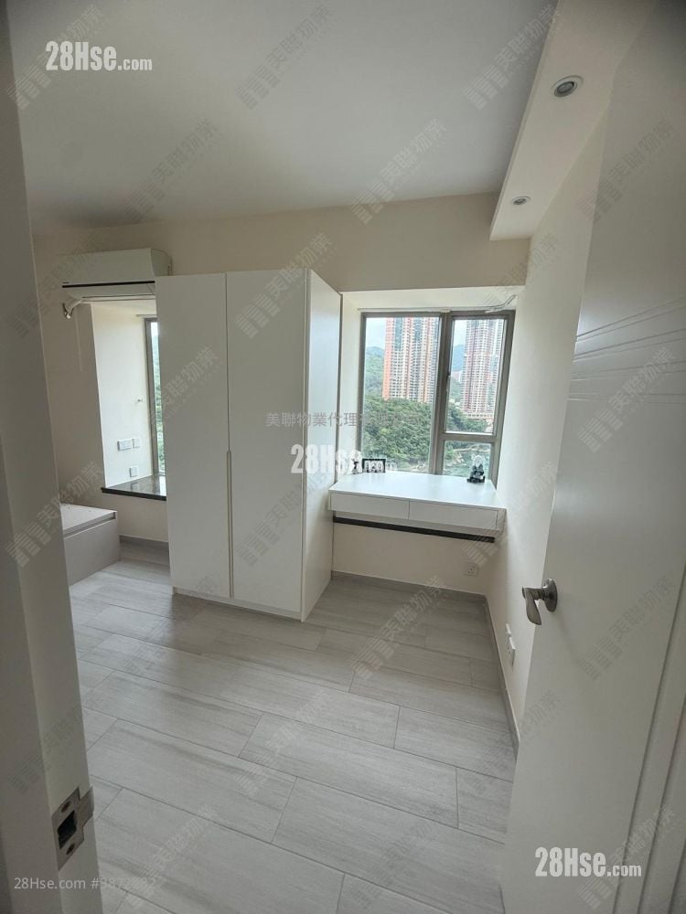 Tseung Kwan O Plaza Sell 2 Bedrooms , 2 Bathrooms 667 ft²