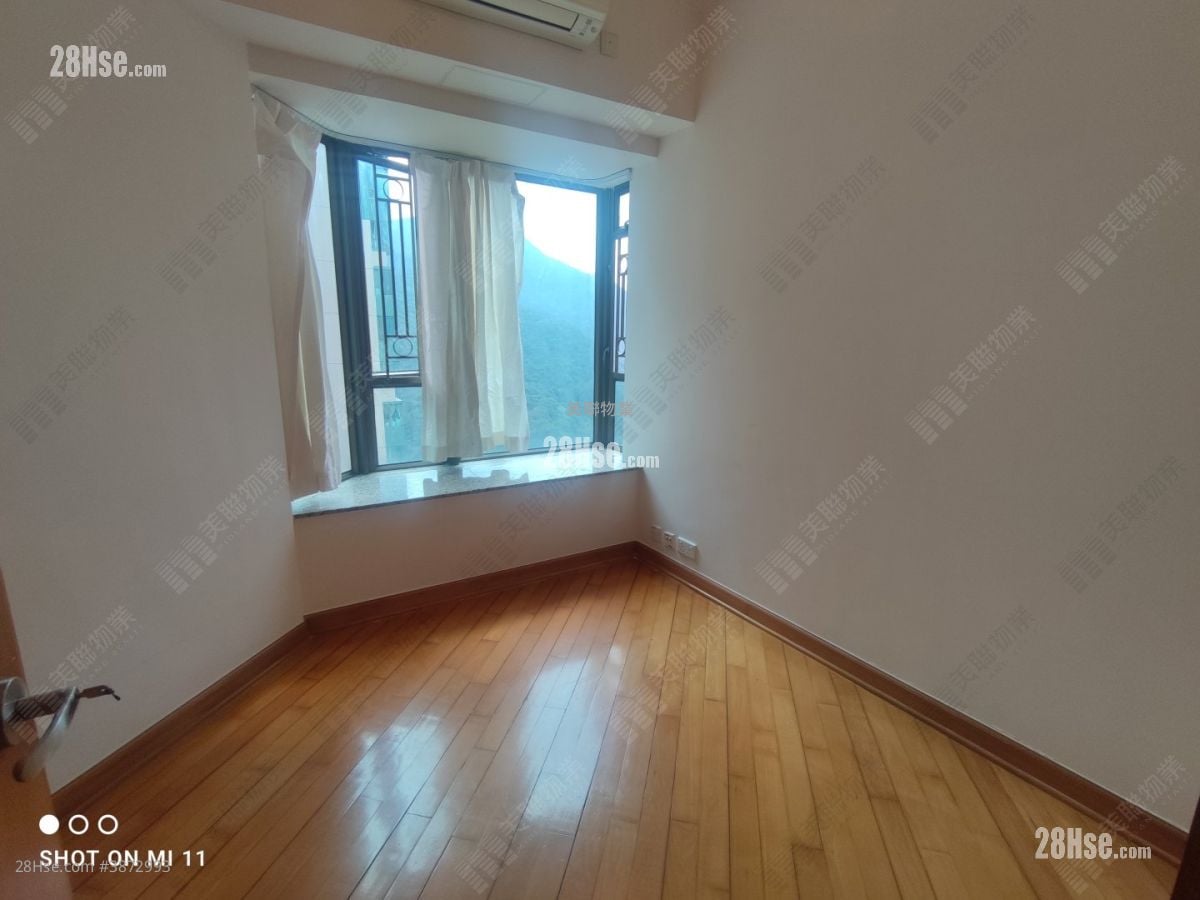 The Belcher's Sell 3 Bedrooms , 2 Bathrooms 907 ft²