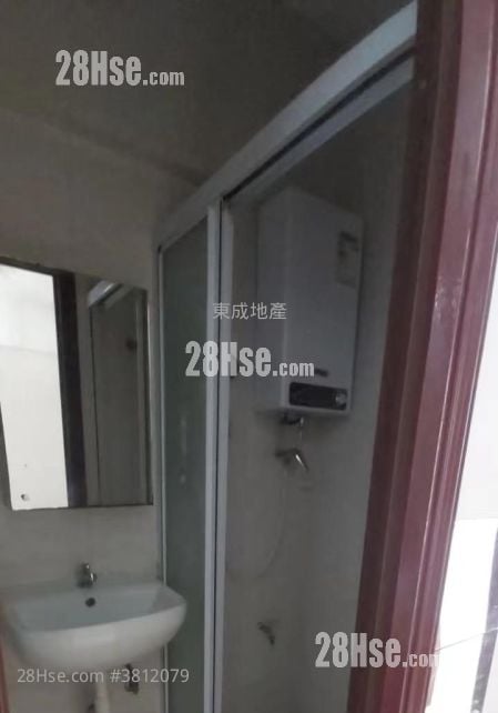 Tung Hoi Building Sell 2 Bedrooms , 1 Bathroom 337 ft²