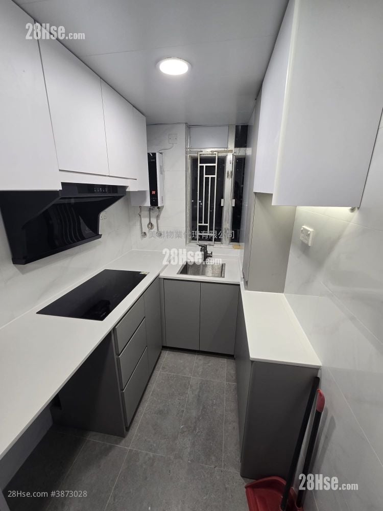 Ying Ming Court Rental 2 Bedrooms , 1 Bathroom 391 ft²
