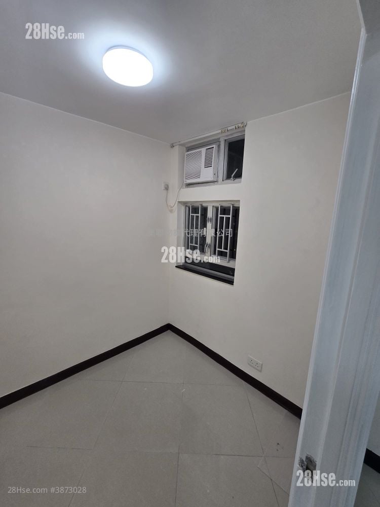 Ying Ming Court Rental 2 Bedrooms , 1 Bathroom 391 ft²