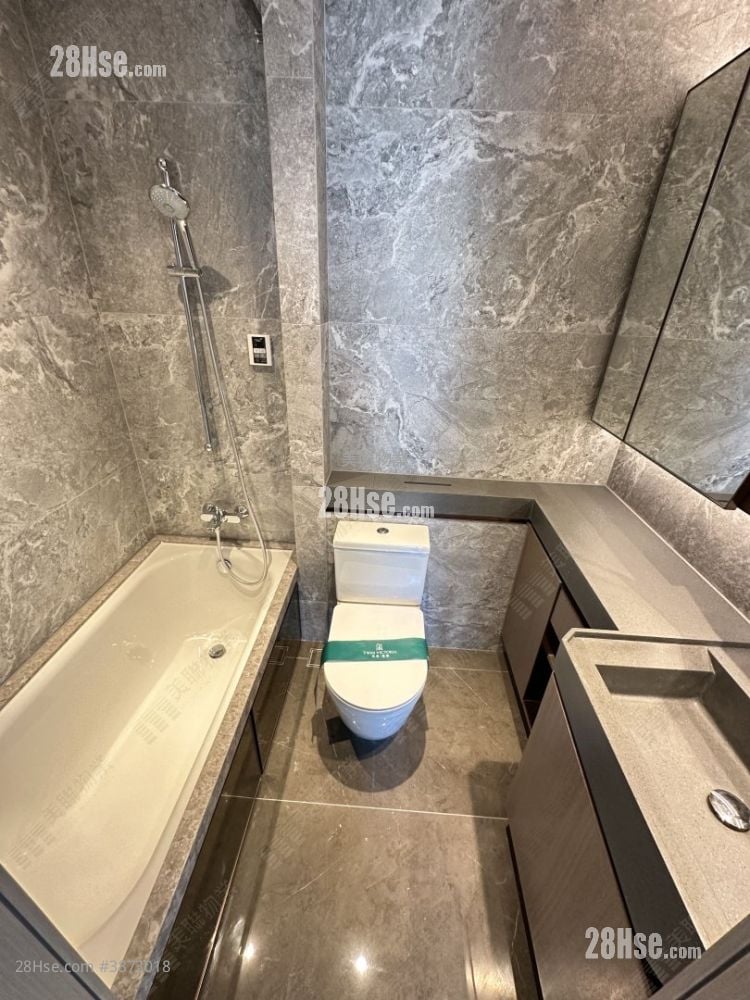 Twin Victoria Rental 437 ft²