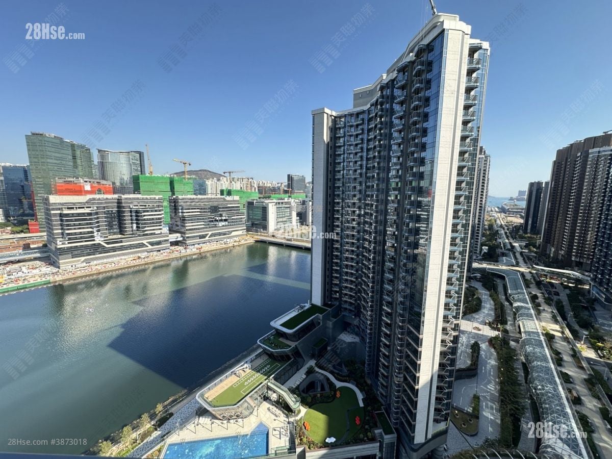 Twin Victoria Rental 437 ft²